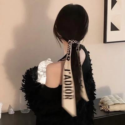 黑夜里的眼睛