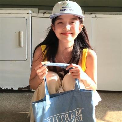 爱你是很痛的